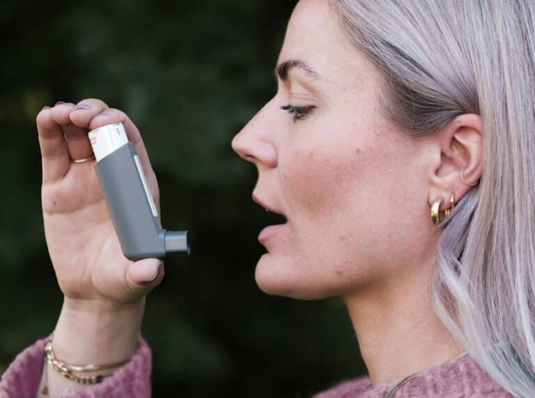 Asthma ist eine chronische Lungenerkrankung der Atemwege